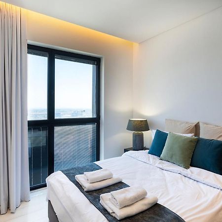Yalarent Sea-Breeze Penthouse With Jacuzzi Apartment Bat Yam Luaran gambar