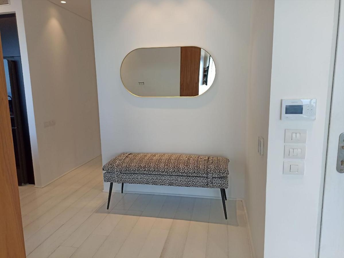 Yalarent Sea-Breeze Penthouse With Jacuzzi Apartment Bat Yam Luaran gambar